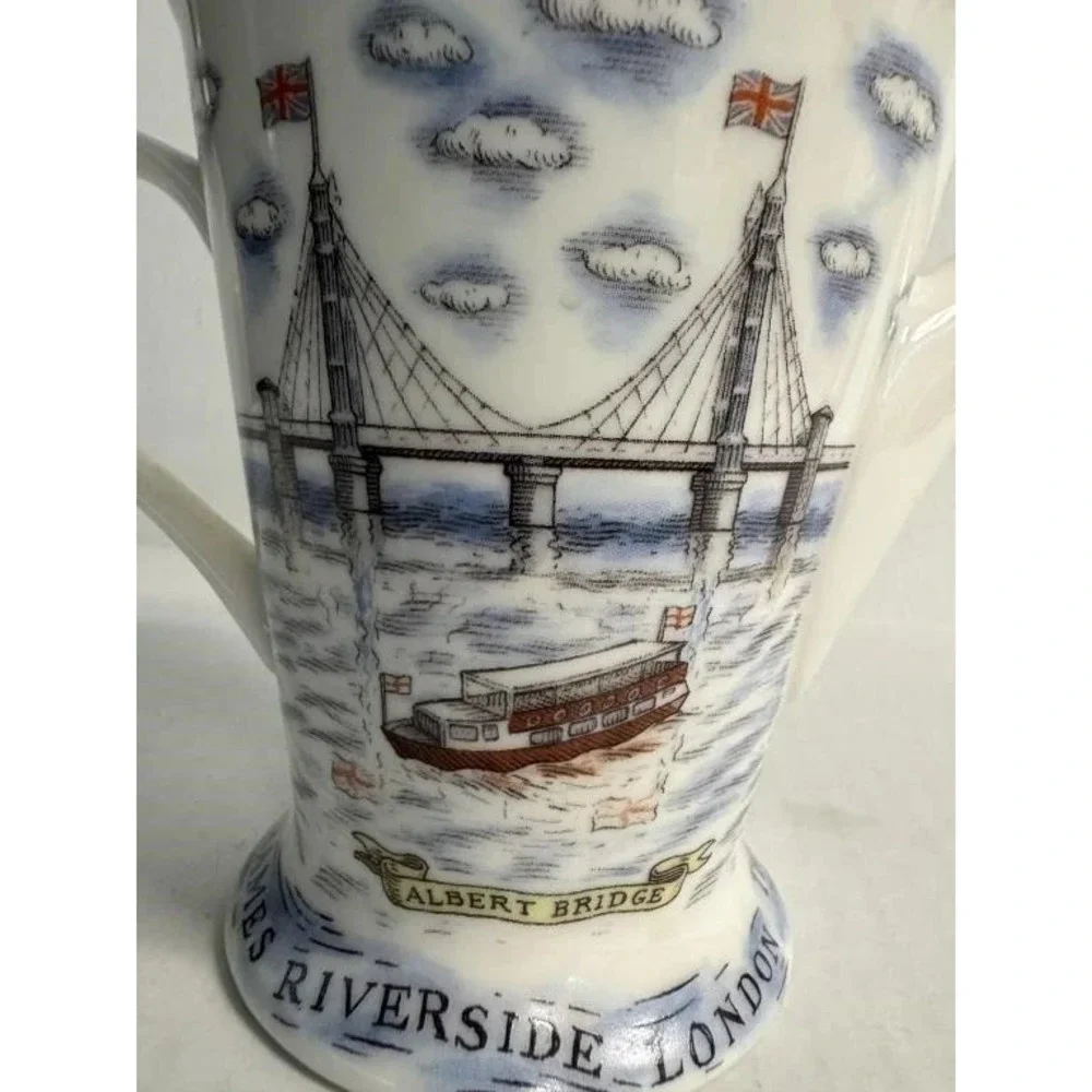 London Pottery Reflections Teapot David Birch Thames Riverside Tower Bridge Gold